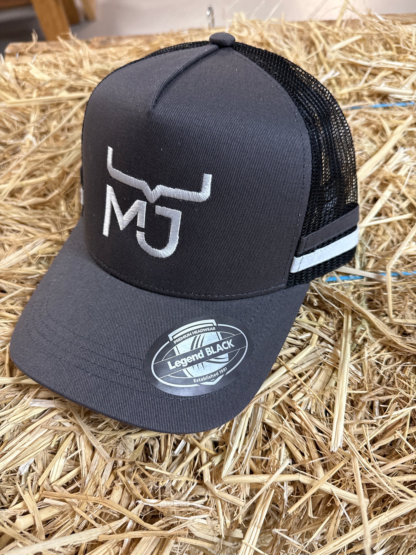 MJ Legend Black Caps