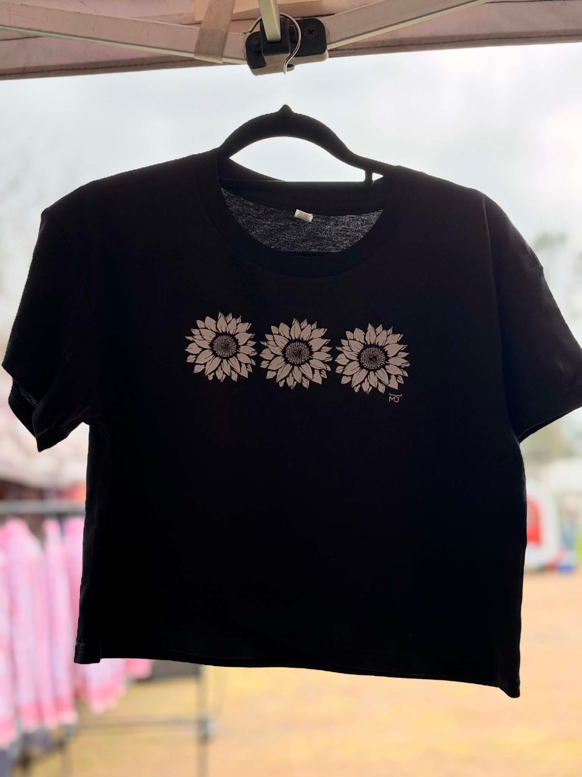 LADIES MJ Crop Tee